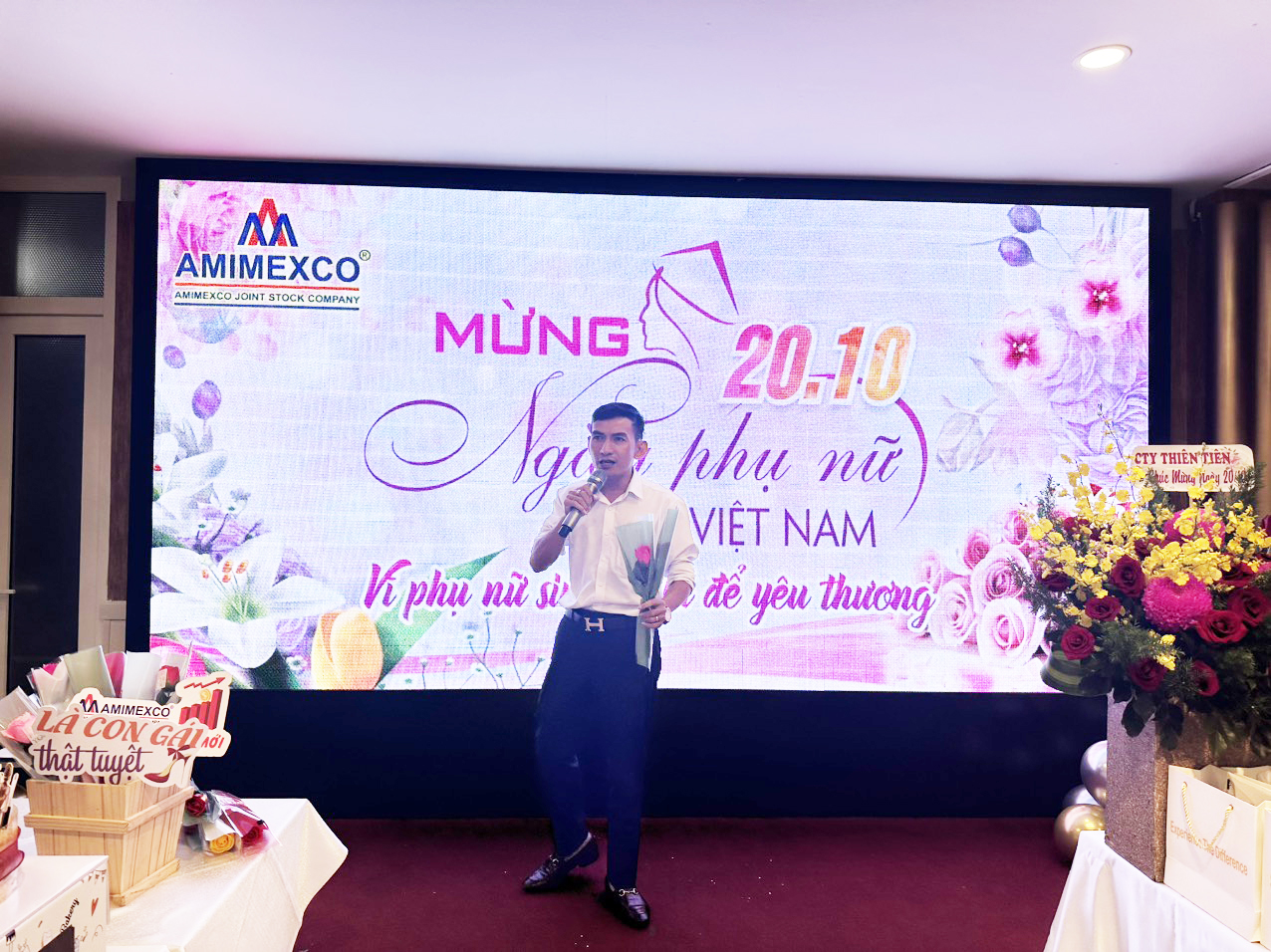 Chào mừng ngày phụ nữ Việt Nam 20/10/2023